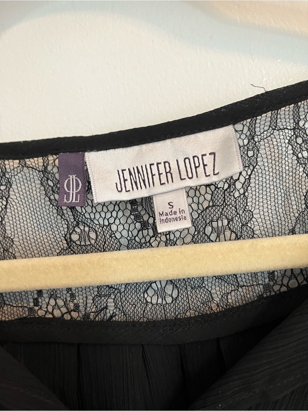 Jennifer Lopez Black Sheer Lace long sleeve Blouse shirt size small - Picture 2 of 7